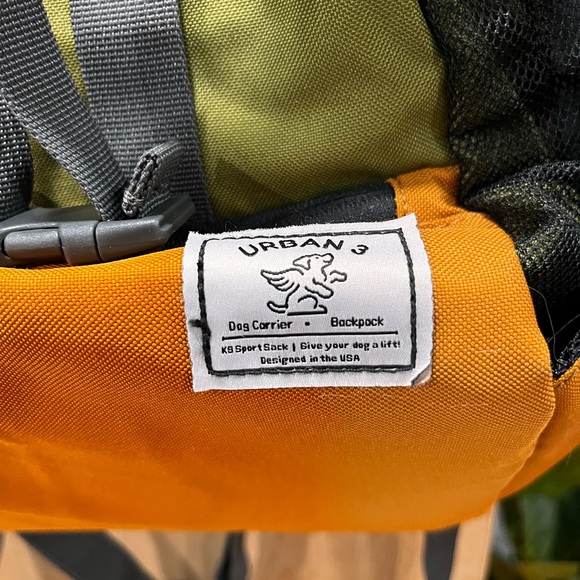 NWT URBAN 3 Dual use dog carrier and traditional back pack K9 sack-Large - Picture 3 of 8